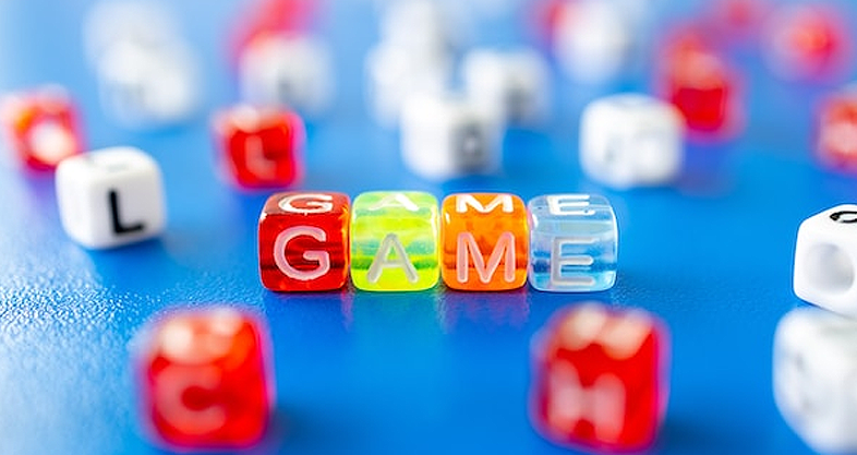 Blockchain game development and play to earn games: collaboration of blockchain technology and blockchain game development | Traditional games and multiplayer games