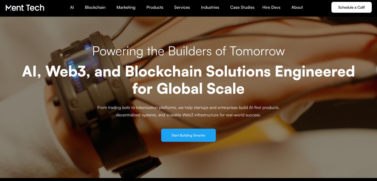 La page d'accueil de Ment.tech présente un marketing blockchain axé sur la communauté avec des analyses d'engagement AI pour la croissance de l'audience du Web3.