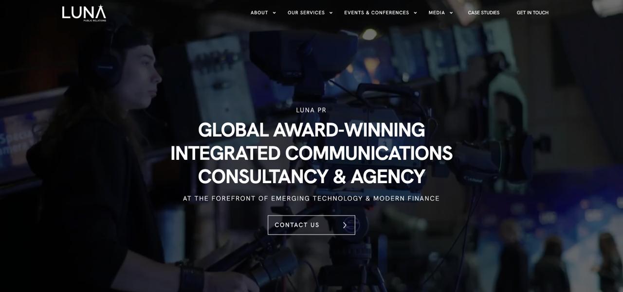 Page d'accueil de Luna PR affichant les services de relations publiques sur la blockchain et de communication marketing sur la crypto-monnaie.