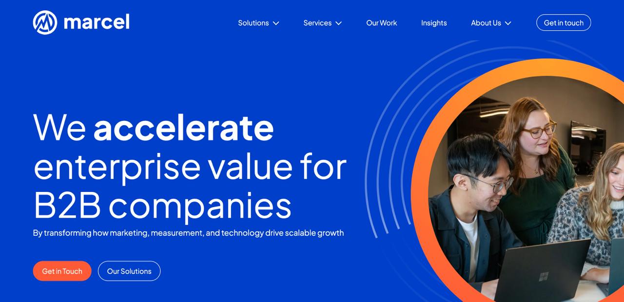 الصفحة الرئيسية لمارسيل ديجيتال التي تعرض خدمات AEO، وتحسين المخطط، وخدمات تحسين المحرك التوليدي للعلامات التجارية في مجال الرعاية الصحية والخدمات المهنية