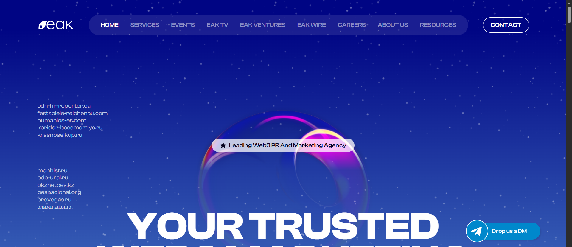 EAK Digital-Homepage „Leading Web3 PR And Marketing Agency“ mit holografischer Kugelgrafik, Medienlogos und Navigation zu Services, Events und EAK Ventures.